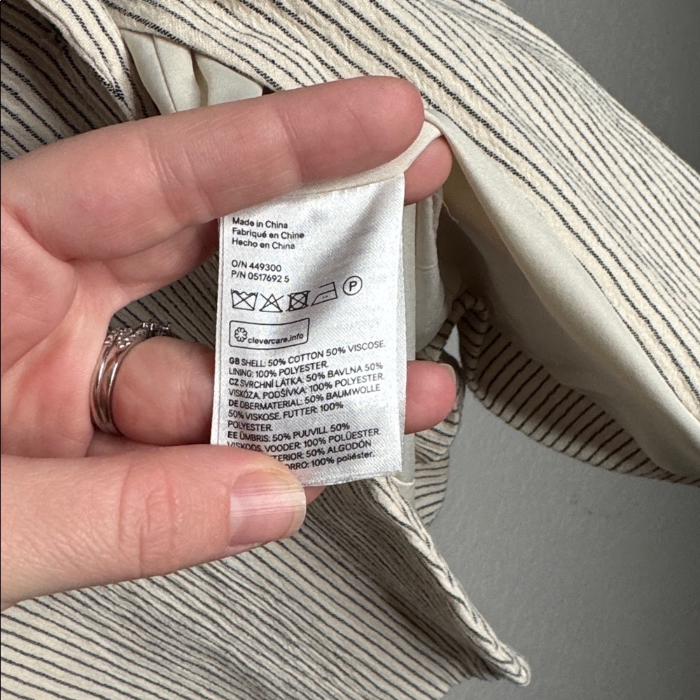 H&M Pinstripe Blazer Jacket Size 12 Normcore Minimalist Eclectic Grandpa - Picture 6 of 7